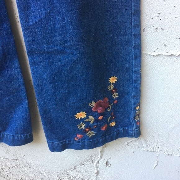 Spell & the Gypsy Collective Wanderlust Embroidered Jeans size XS - Picture 14 of 15